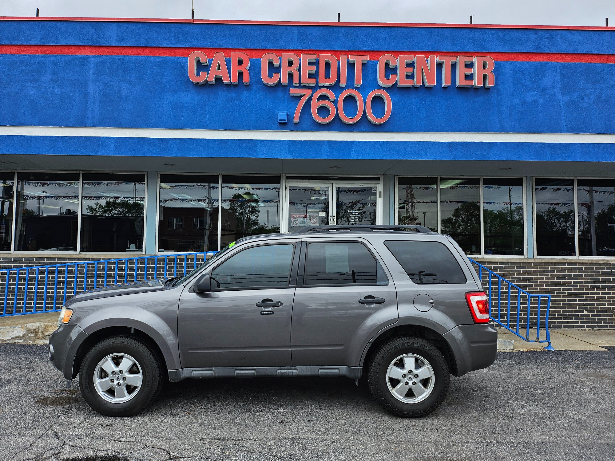 photo of 2012 Ford Escape SPORT UTILITY 4-DR